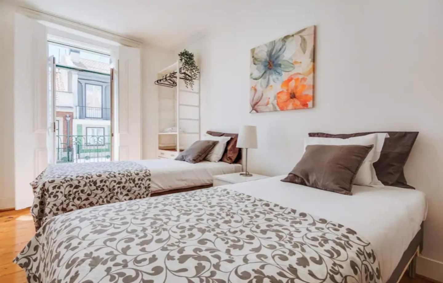 3 Bedroom Apartment In Baixa With River View Lisboa Eksteriør bilde